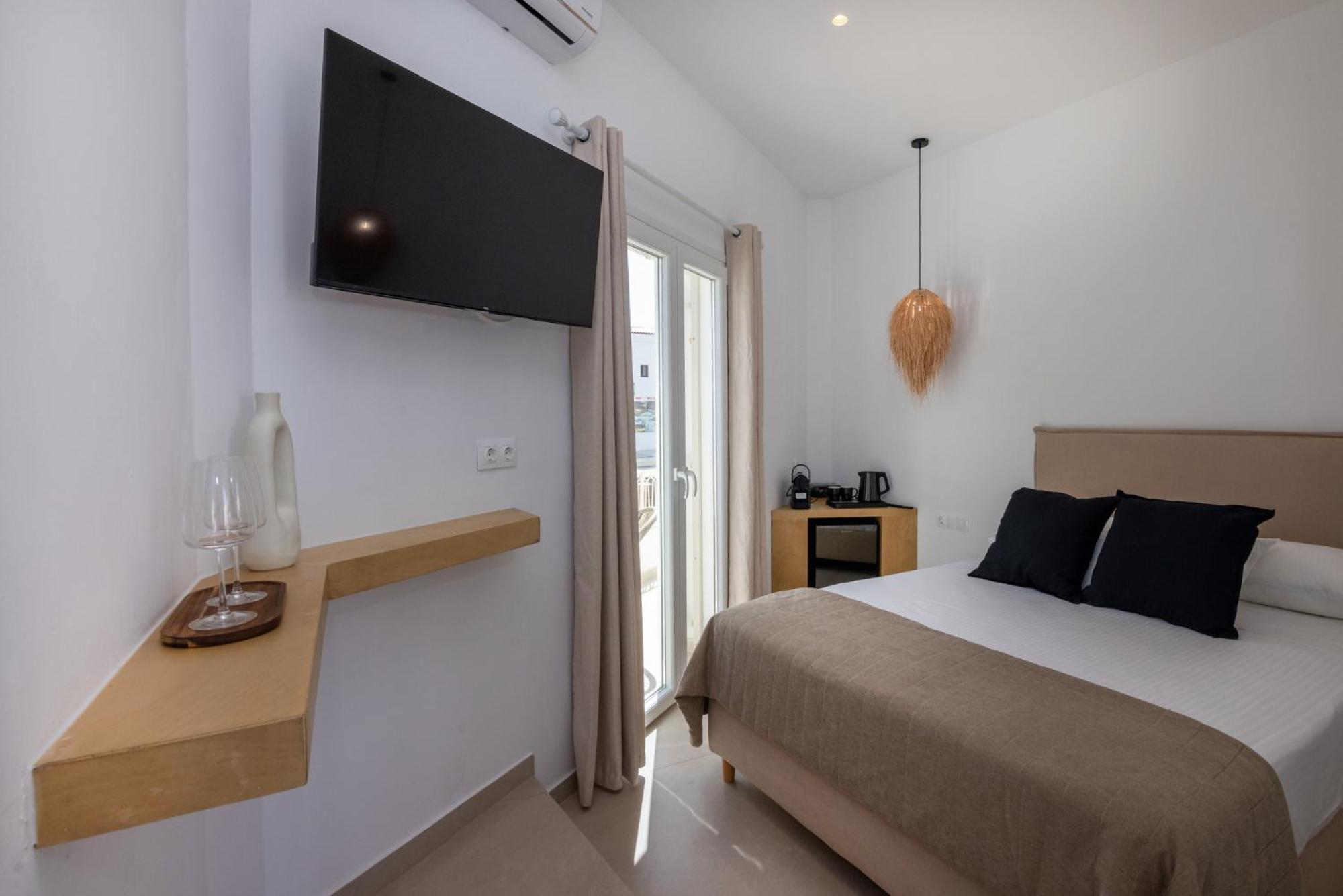 Alora Suites Tínos Exteriör bild
