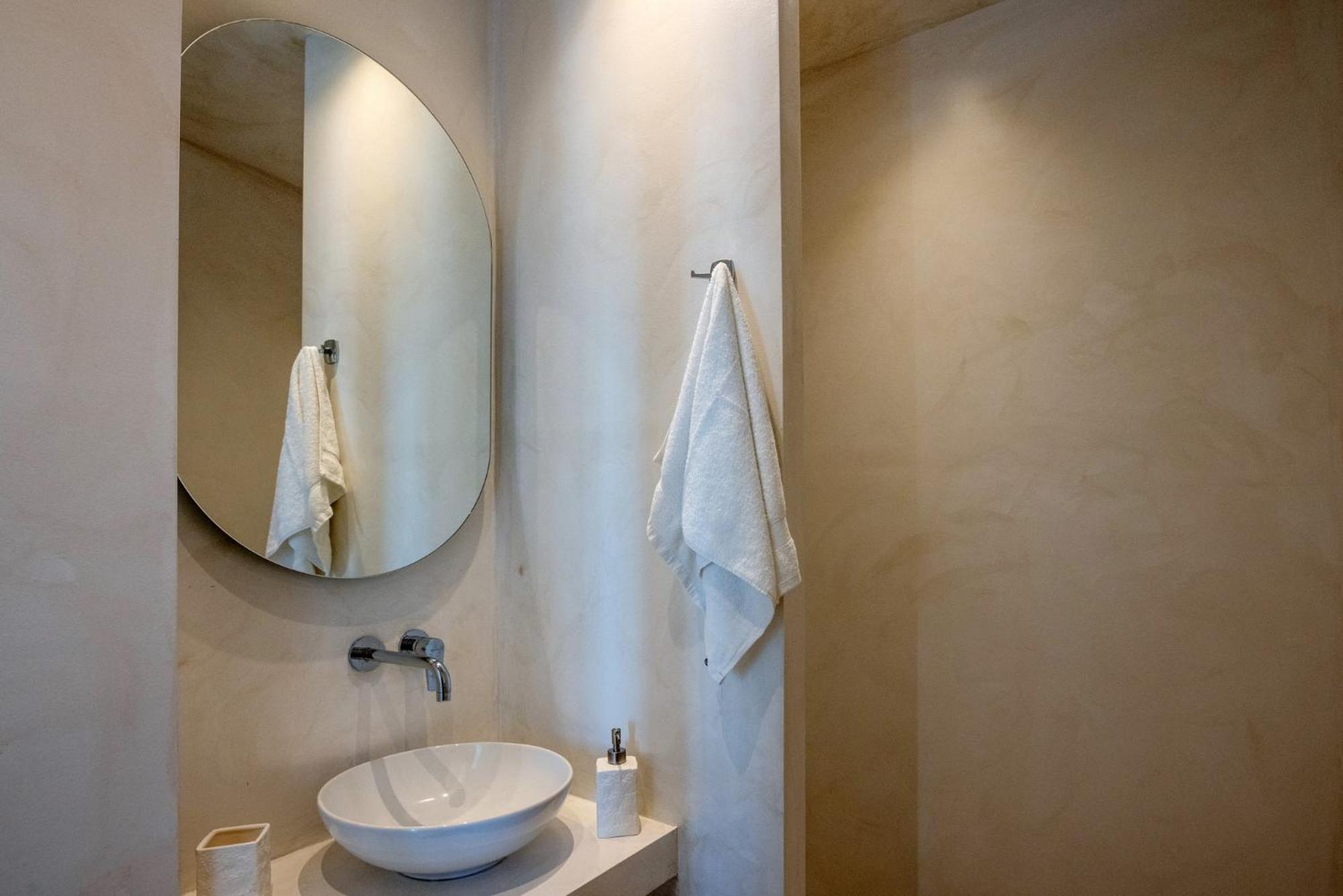 Alora Suites Tínos Exteriör bild