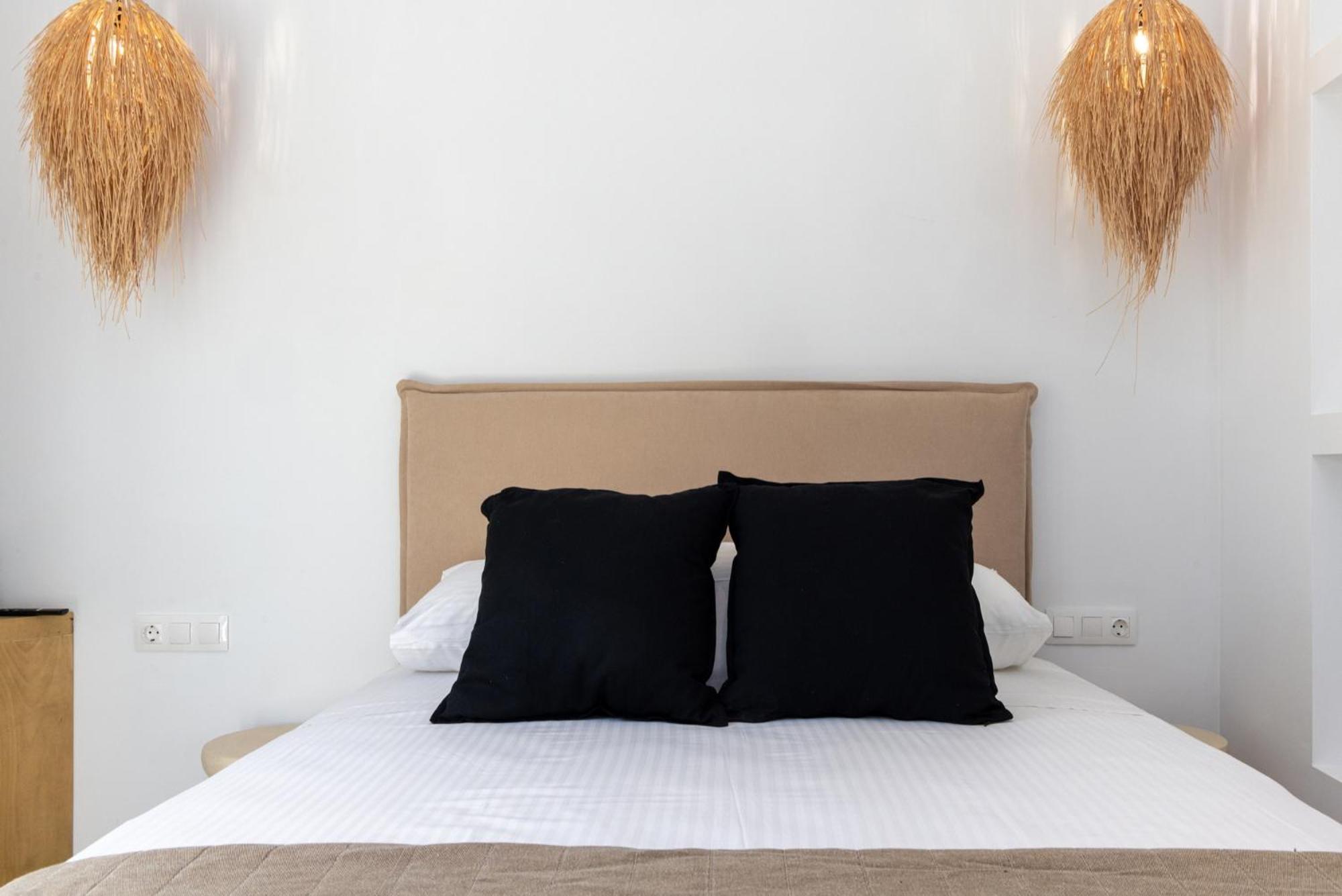 Alora Suites Tínos Exteriör bild